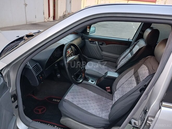 Mercedes C 250 1995, 248,420 km - 2.5 l - Bakı
