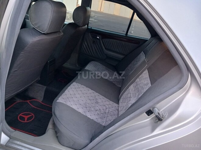 Mercedes C 250 1995, 248,420 km - 2.5 l - Bakı