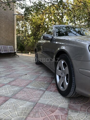 Mercedes E 320 2002, 260,000 km - 3.2 l - Bakı