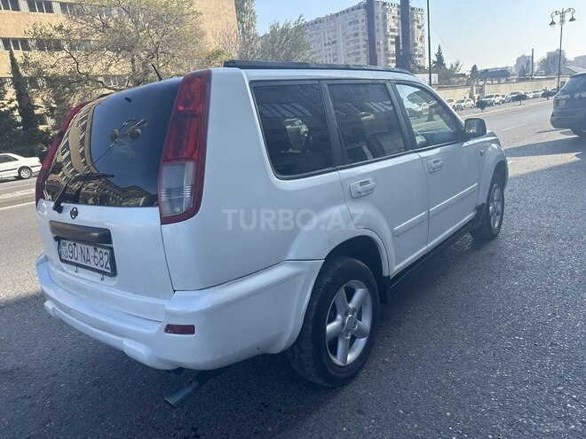 Nissan X-Trail 2002, 218,000 km - 2.0 l - Bakı