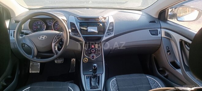 Hyundai Elantra 2014, 215,652 km - 1.8 л - Bakı