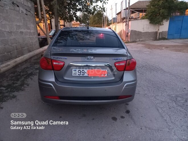 Hyundai Elantra 2011, 122,000 km - 1.6 l - Bakı