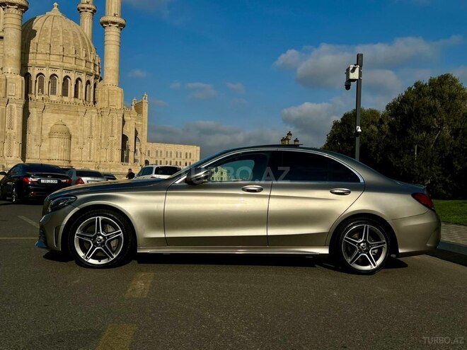 Mercedes C 300 2020, 26,300 km - 2.0 л - Bakı