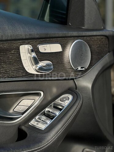 Mercedes C 300 2020, 26,300 km - 2.0 л - Bakı
