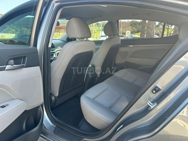 Hyundai Elantra 2017, 113,000 km - 2.0 л - Bakı