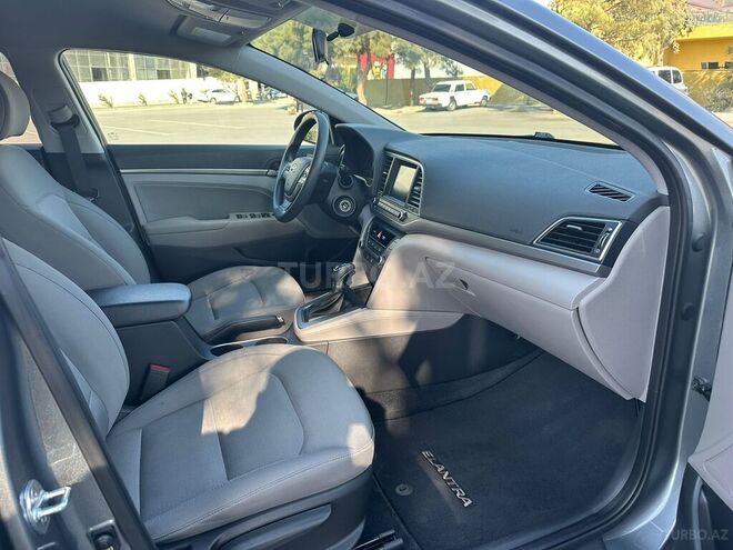 Hyundai Elantra 2017, 113,000 km - 2.0 л - Bakı