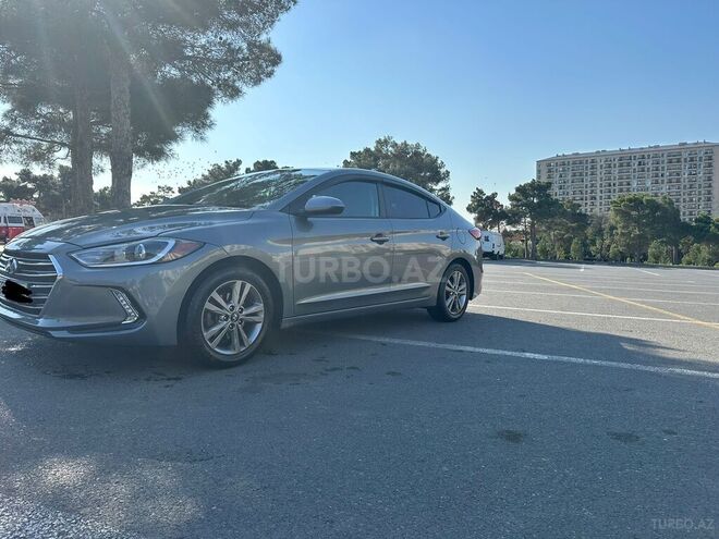 Hyundai Elantra 2017, 113,000 km - 2.0 л - Bakı