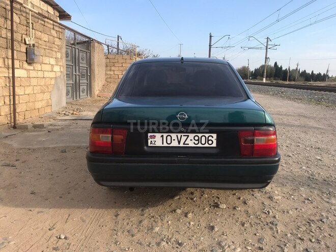 Opel Vectra 1994, 365,660 km - 1.8 л - Sumqayıt