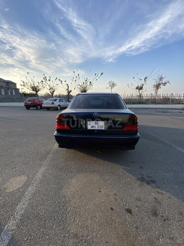 Mercedes C 200 1999, 359,000 km - 2.0 l - Tovuz