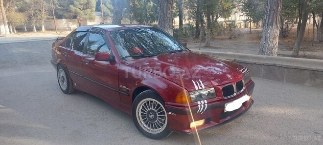 BMW 318 1995, 367,000 km - 1.8 l - Sumqayıt