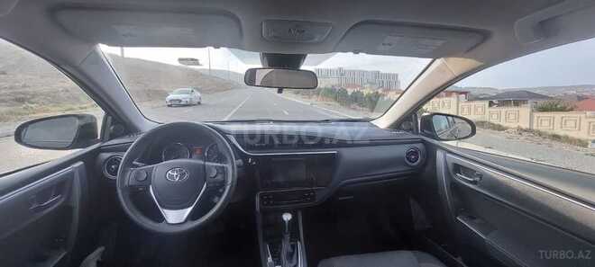 Toyota Corolla 2018, 78,369 km - 1.8 l - Bakı