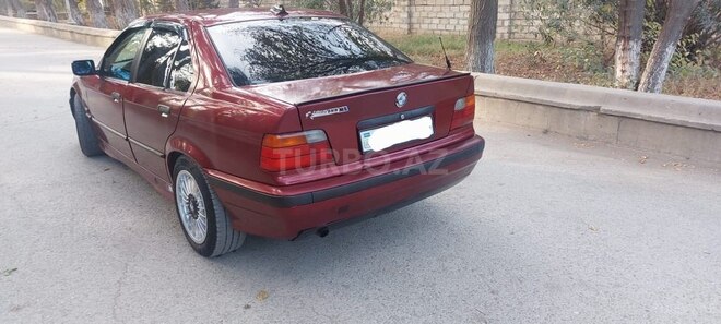 BMW 318 1995, 367,000 km - 1.8 l - Sumqayıt