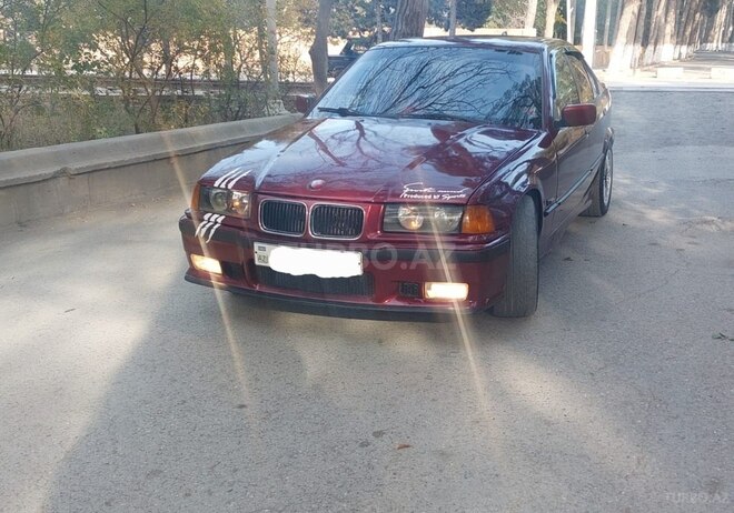 BMW 318 1995, 367,000 km - 1.8 l - Sumqayıt