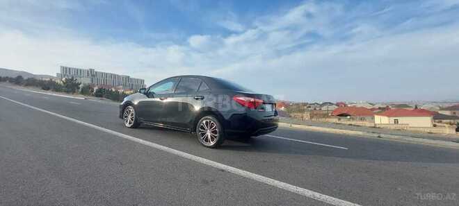 Toyota Corolla 2018, 78,369 km - 1.8 l - Bakı