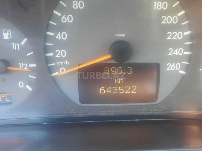 Mercedes E 320 2001, 643,522 km - 3.2 l - Bakı