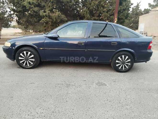 Opel Vectra 1998, 296,000 km - 1.8 л - Sumqayıt