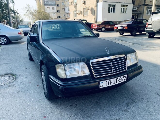 Mercedes E 230 1991, 241,041 km - 2.3 l - Sumqayıt