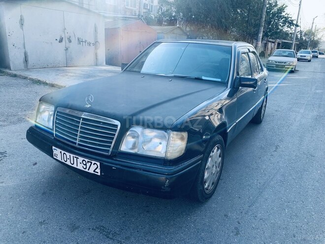 Mercedes E 230 1991, 241,041 km - 2.3 l - Sumqayıt