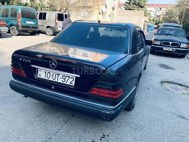 Mercedes E 230 1991, 241,041 km - 2.3 l - Sumqayıt