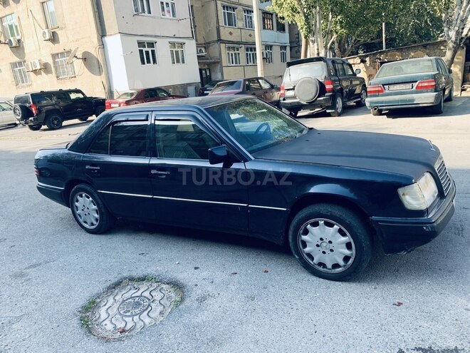 Mercedes E 230 1991, 241,041 km - 2.3 l - Sumqayıt