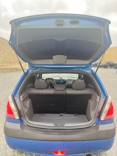 Kia Rio 2006, 242,000 km - 1.5 l - Bakı