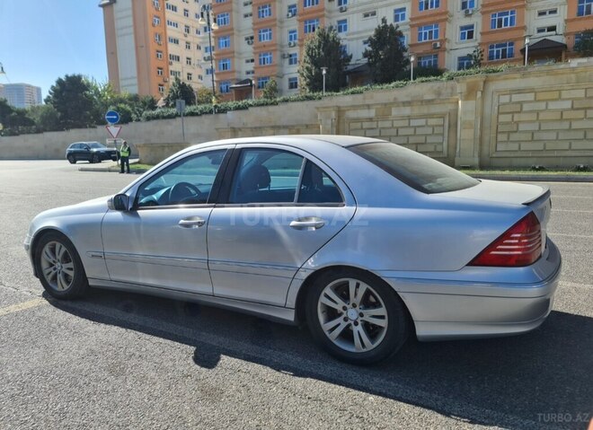Mercedes C 200 2001, 340,000 km - 2.0 л - Bakı