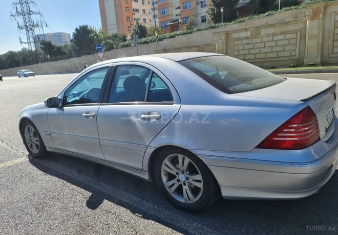 Mercedes C 200 2001, 340,000 km - 2.0 л - Bakı