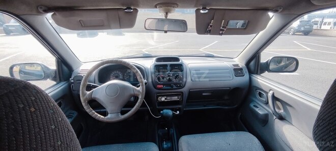Suzuki  2001, 238,000 km - 1.3 l - Bakı