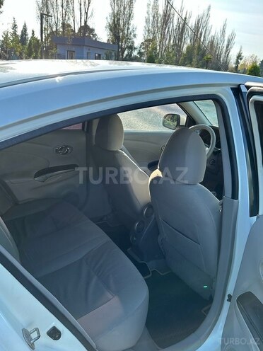 Nissan Sunny 2013, 170,000 km - 1.6 l - Lənkəran