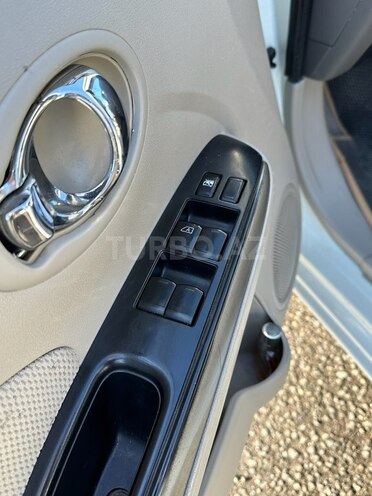 Nissan Sunny 2013, 170,000 km - 1.6 l - Lənkəran