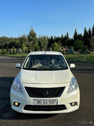 Nissan Sunny 2013, 170,000 km - 1.6 l - Lənkəran