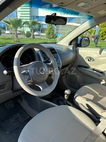 Nissan Sunny 2013, 170,000 km - 1.6 l - Lənkəran
