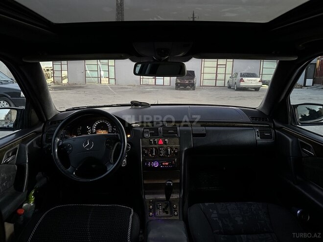 Mercedes E 300 1998, 591,000 km - 3.0 l - Bakı
