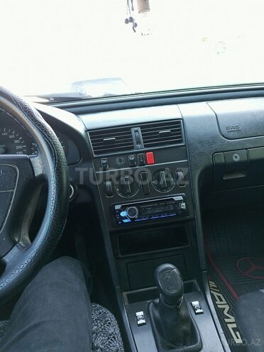 Mercedes C 180 1994, 360,000 km - 1.8 л - Salyan