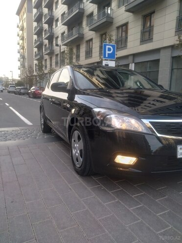 Kia Ceed 2011, 293,000 km - 1.6 l - Bakı