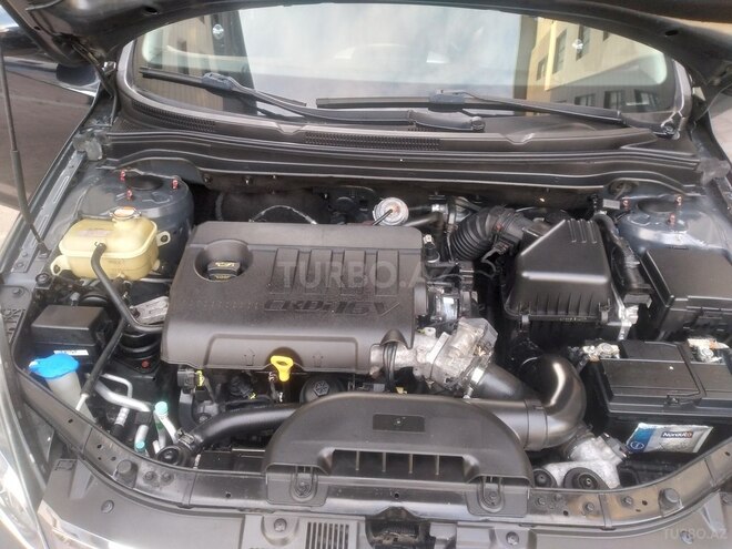 Kia Ceed 2011, 293,000 km - 1.6 l - Bakı