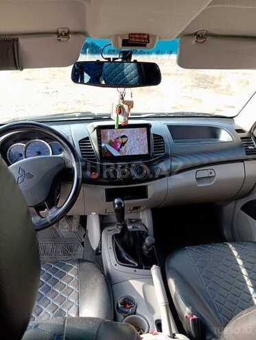 Mitsubishi L200 2008, 448,500 km - 2.5 л - Qax
