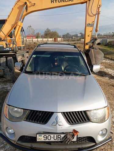 Mitsubishi L200 2008, 448,500 km - 2.5 л - Qax