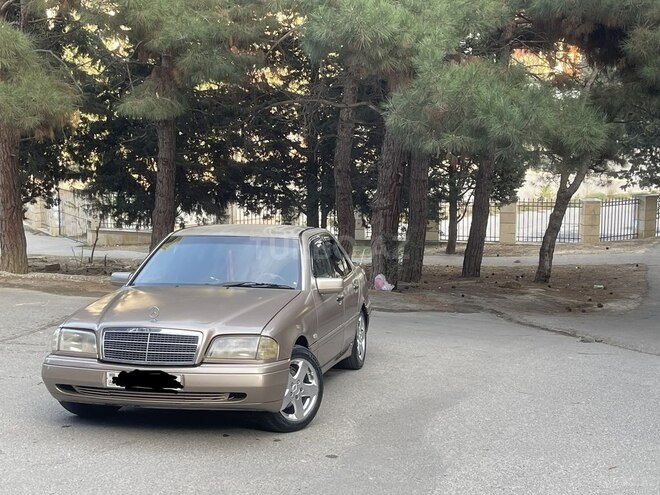 Mercedes C 200 1993, 360,205 km - 2.0 l - Bakı