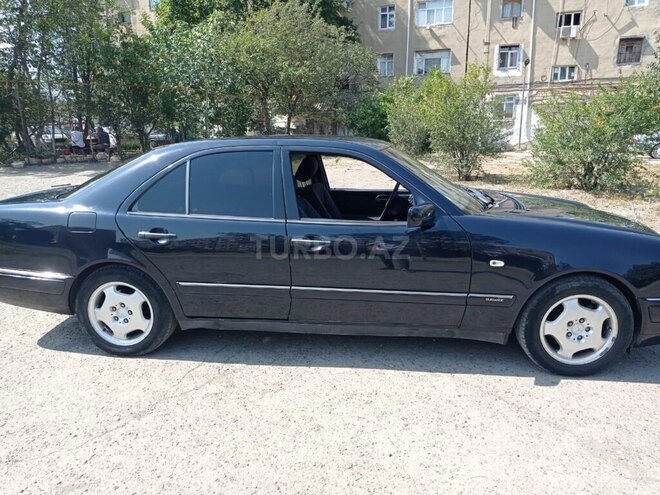 Mercedes E 220 1998, 405,963 km - 2.2 л - Gəncə