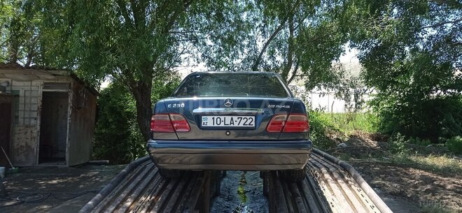 Mercedes E 230 1996, 450,000 km - 2.3 l - Şəmkir