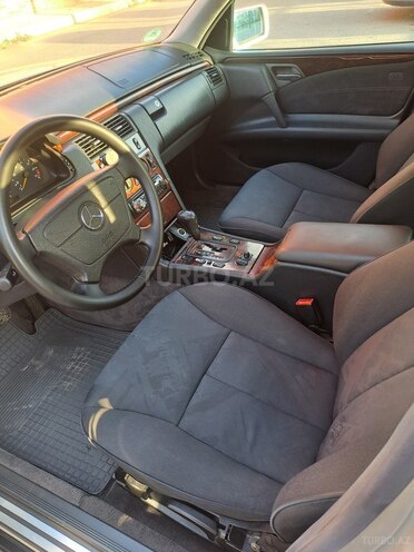 Mercedes E 240 1999, 377,800 km - 2.4 l - Bakı