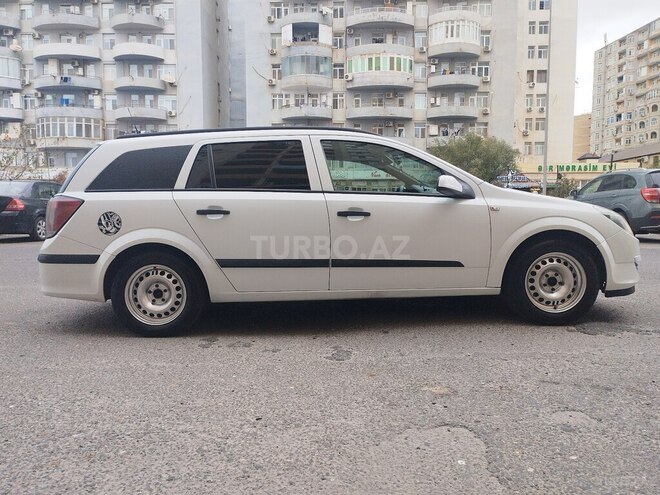 Opel Astra 2005, 258,000 km - 1.3 l - Bakı