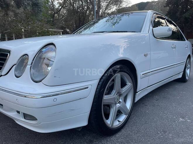 Mercedes E 240 1997, 260,000 km - 2.4 л - Bakı