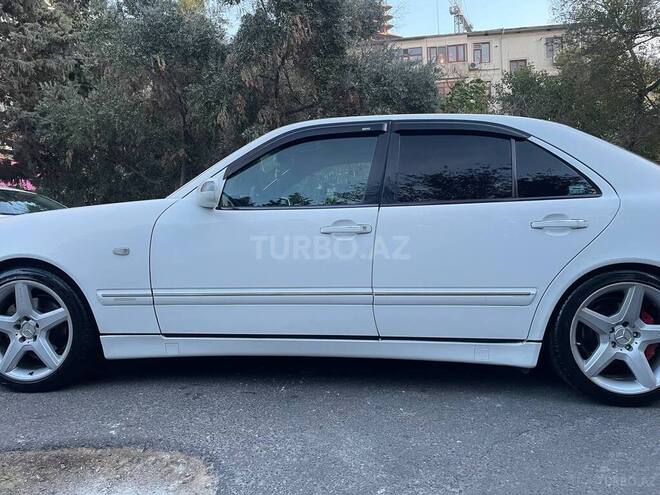 Mercedes E 240 1997, 260,000 km - 2.4 л - Bakı