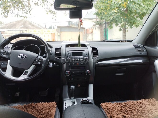 Kia Sorento 2010, 160,000 km - 2.0 л - Tovuz