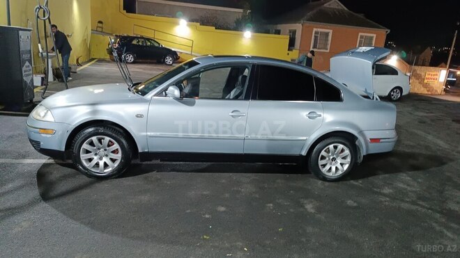 Volkswagen Passat 2002, 410,000 km - 1.8 l - Bakı