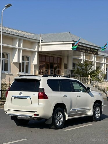 Toyota Prado 2012, 252,000 km - 2.7 l - Zaqatala