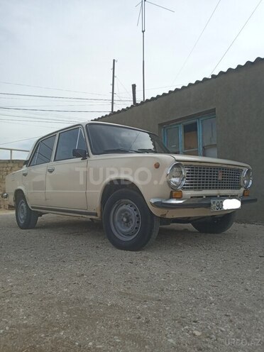 LADA (VAZ) 21011 1985, 25,000 km - 1.5 l - Bakı
