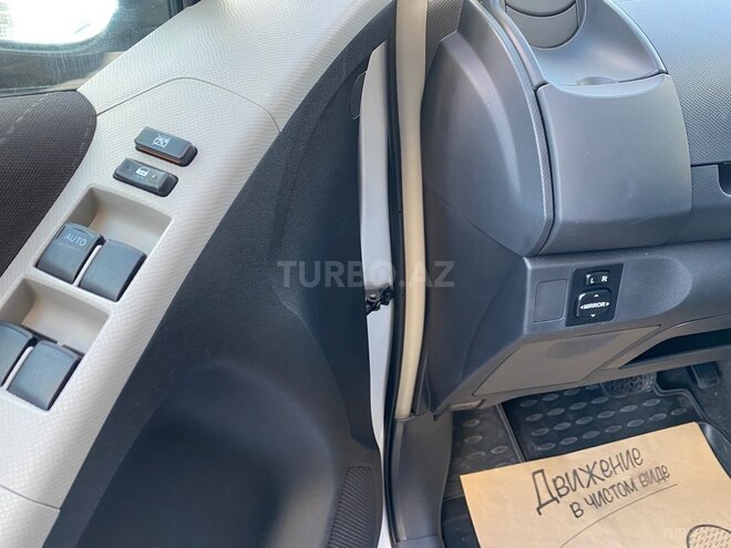 Toyota Yaris 2007, 235,000 km - 1.3 l - Bakı